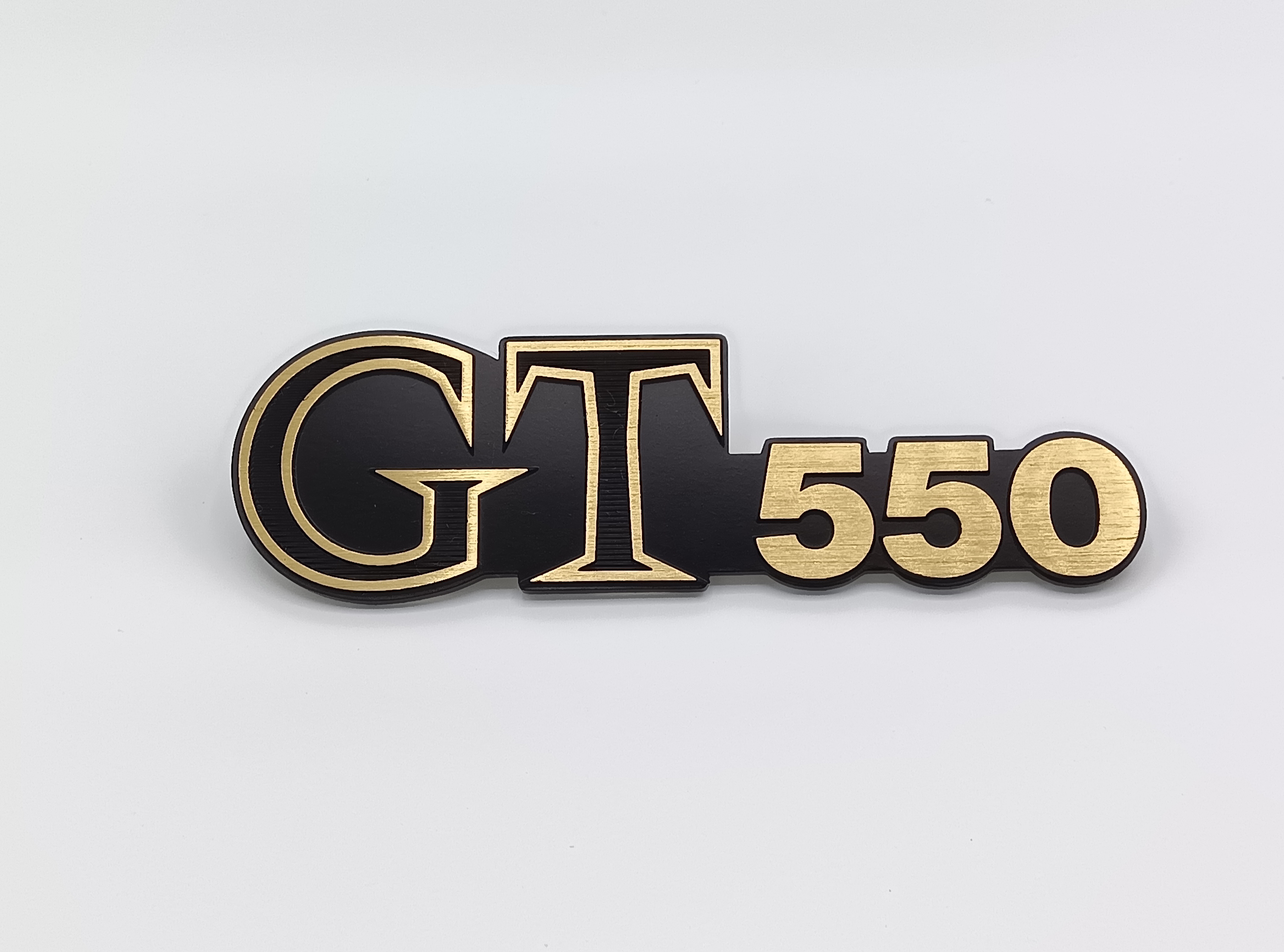 1983年 Z550GT SIDE COVER EMBLEM "GT550"